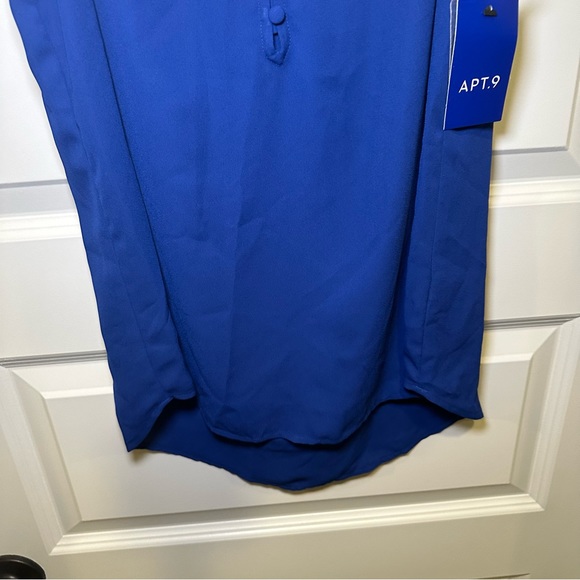 NWT Apt. 9 Blue V Neck Sleeveless Blouse size S - Picture 6 of 8